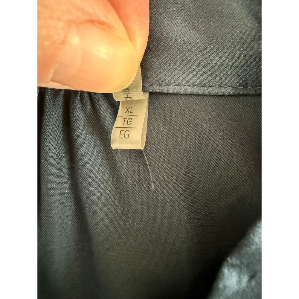 Elie Tahari Kendal 100% Silk Vneck Top Blouse Navy Blue $298 XL - Picture 9 of 11